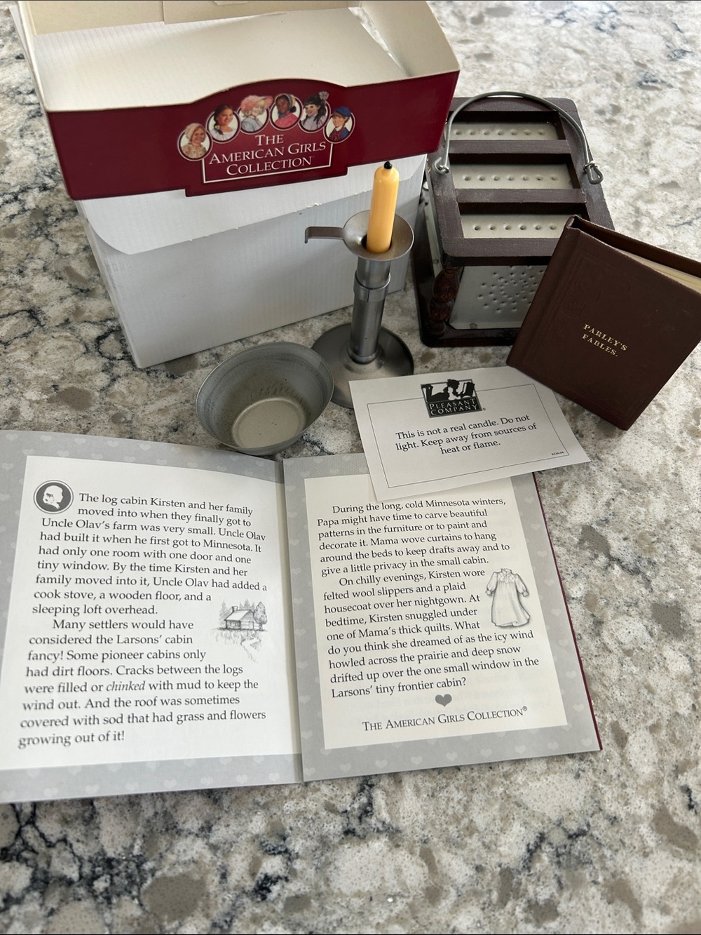 American Girl Sweet Dreams Lantern and Accessory Set - Brown and Silver - Picture 4 of 5
